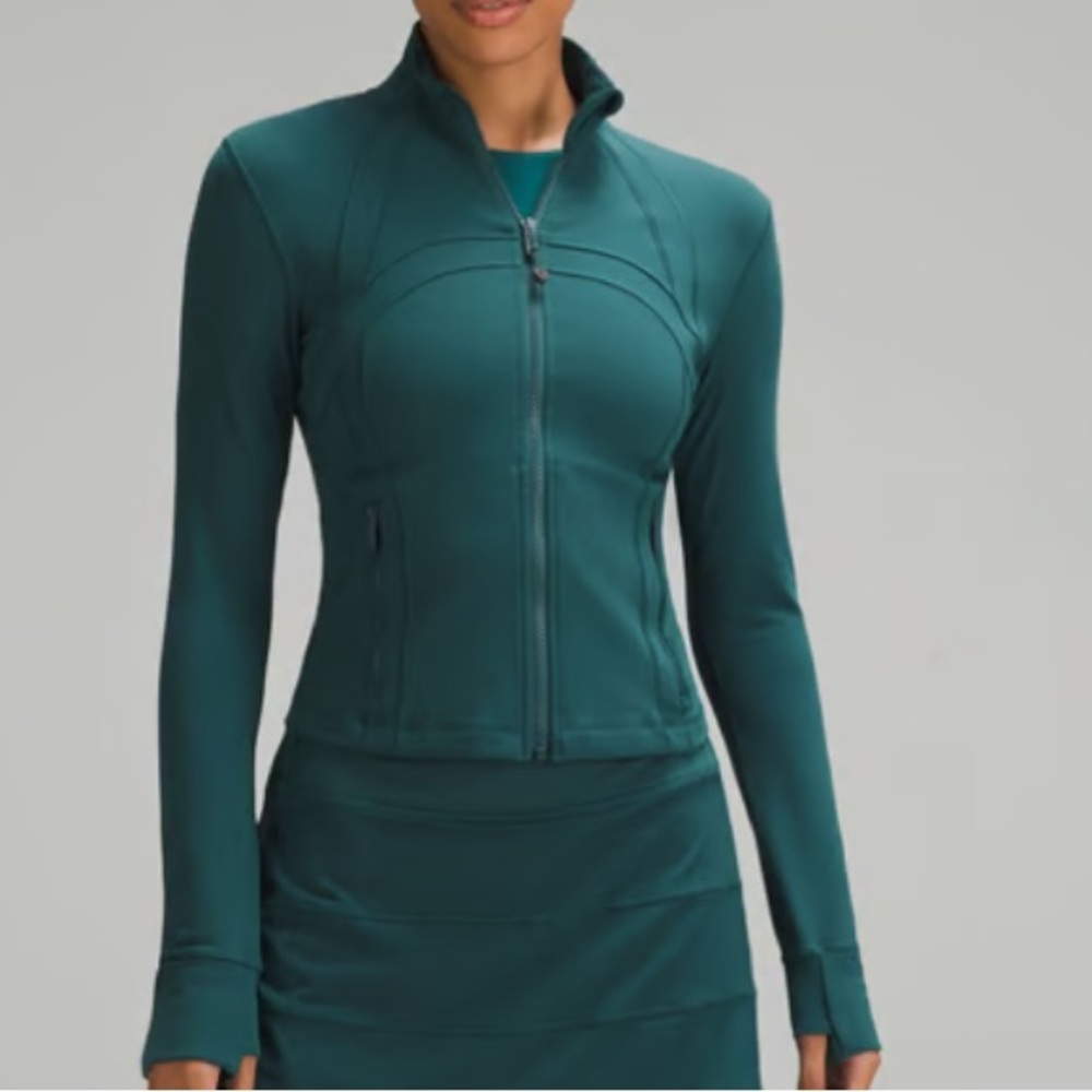 Define cropped lululemon StormTeal